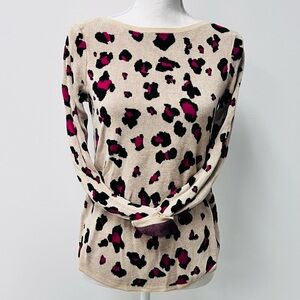 Pink & Tan Leopard Light Weight Sweater Size Small Long Sleeve Round Neck Chico